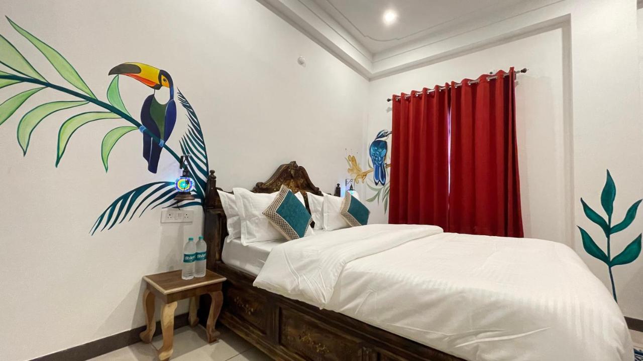 Petal Of Mewar - A Luxury Boutique Hotel Udaipur Buitenkant foto