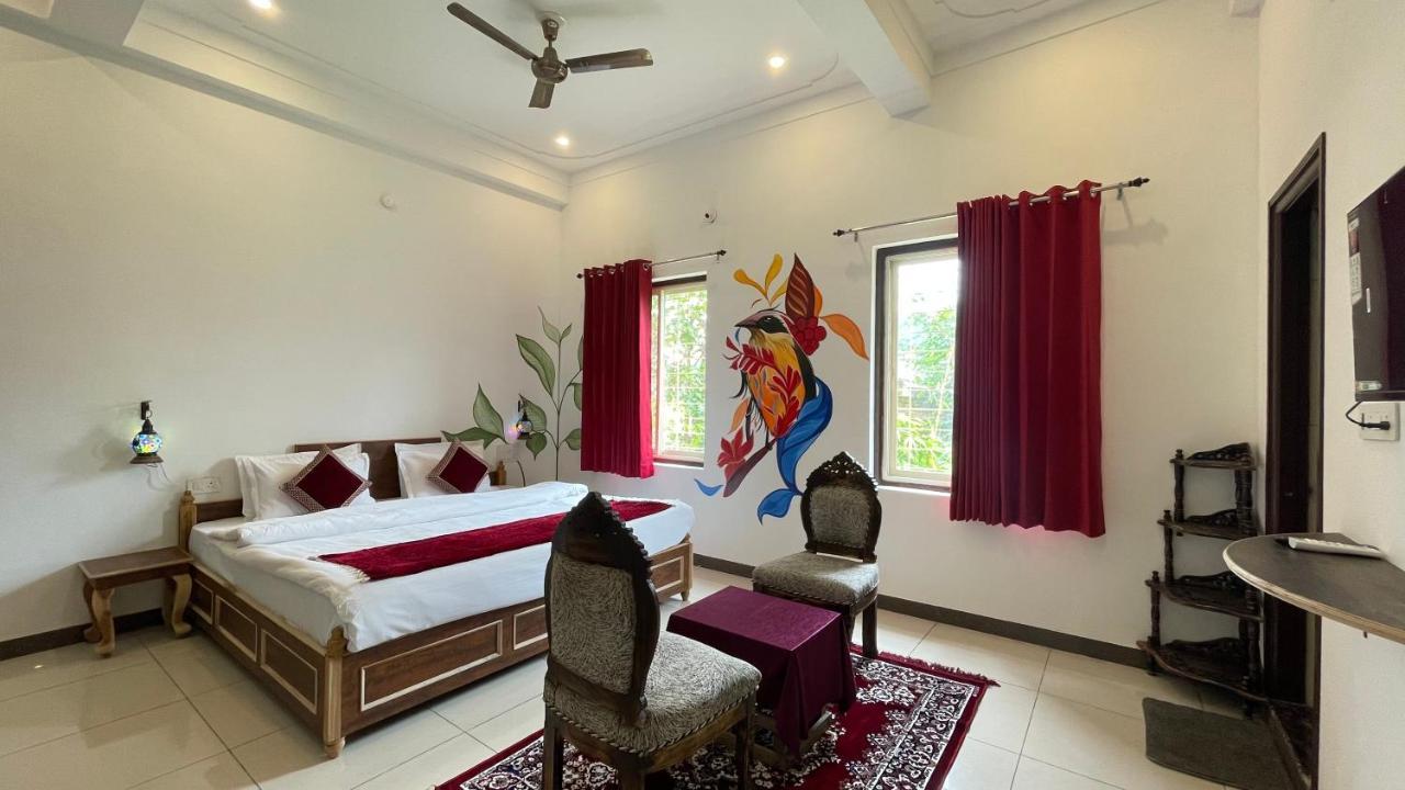 Petal Of Mewar - A Luxury Boutique Hotel Udaipur Buitenkant foto
