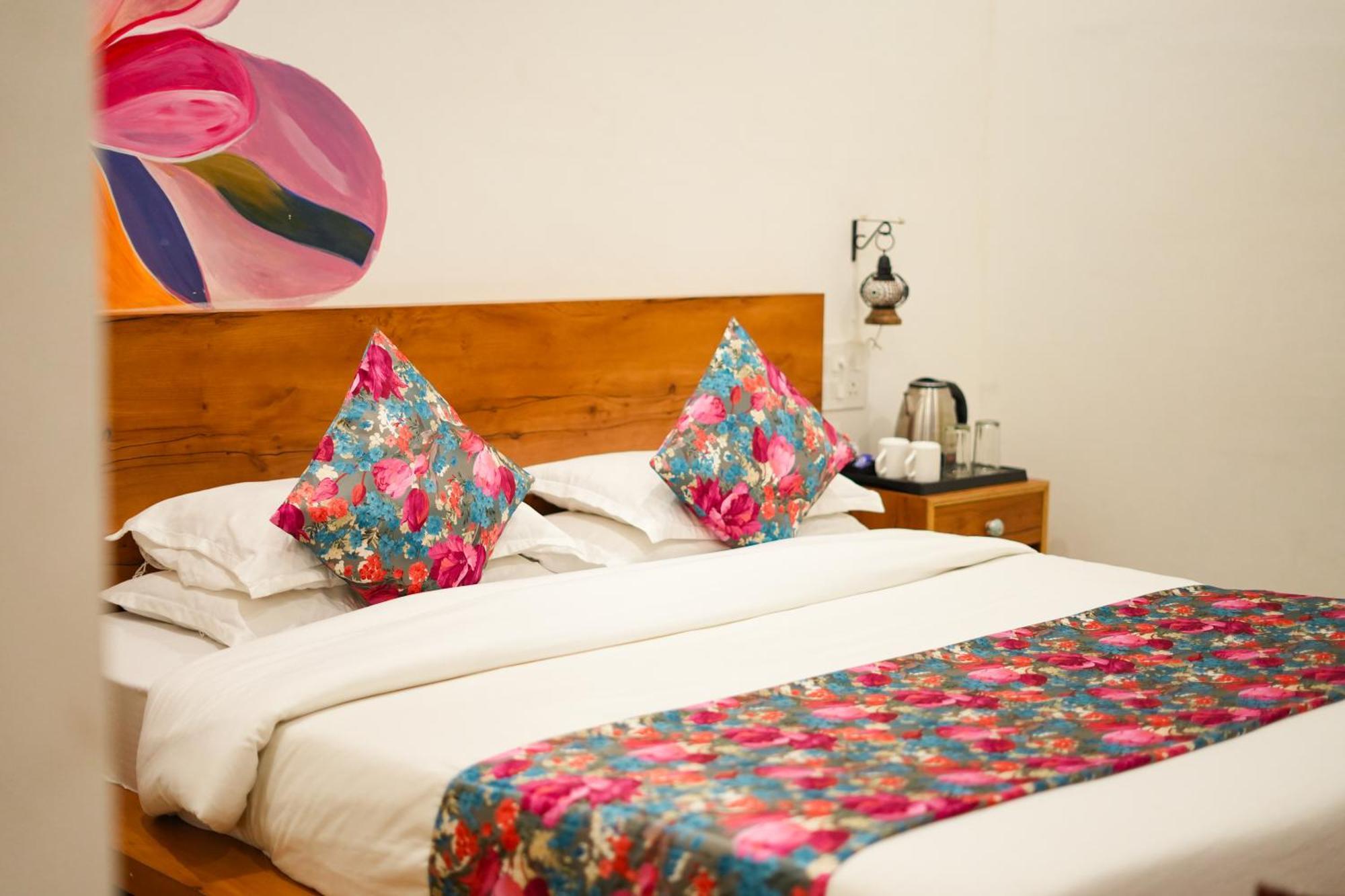 Petal Of Mewar - A Luxury Boutique Hotel Udaipur Buitenkant foto