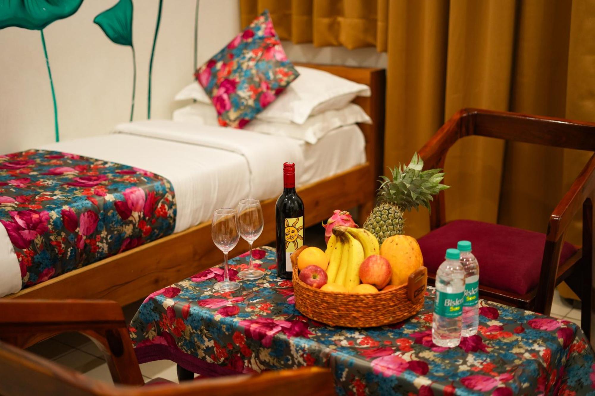 Petal Of Mewar - A Luxury Boutique Hotel Udaipur Buitenkant foto